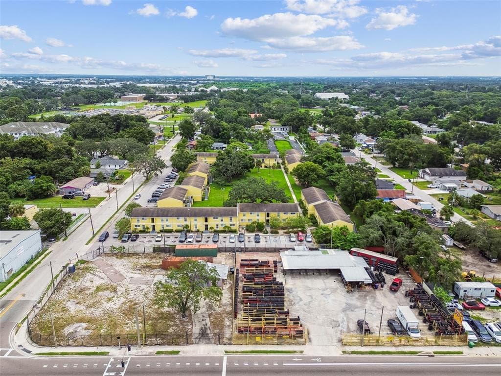 4901 N 40TH STREET TAMPA, FL 33610