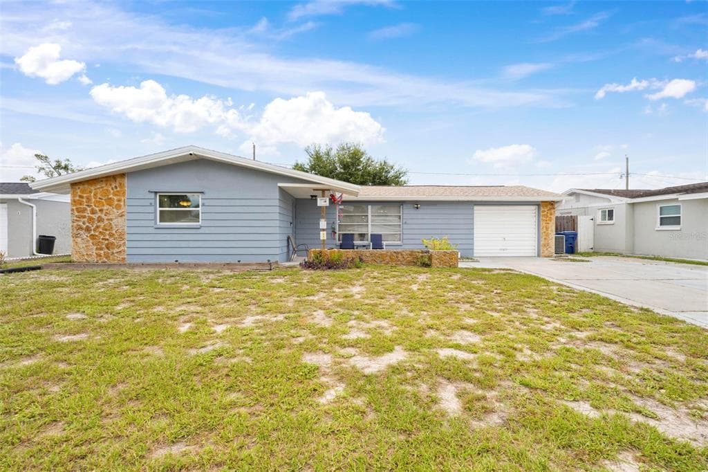 3542 WINDER DRIVE HOLIDAY, FL 34691