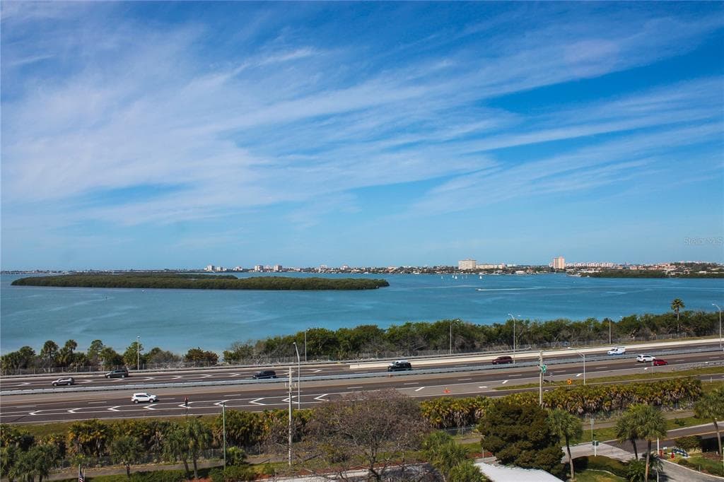 7200 SUNSHINE SKYWAY LANE S UNIT 10C ST PETERSBURG, FL 33711
