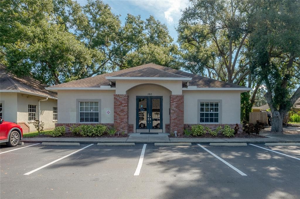 160 E BLOOMINGDALE AVENUE BRANDON, FL 33511