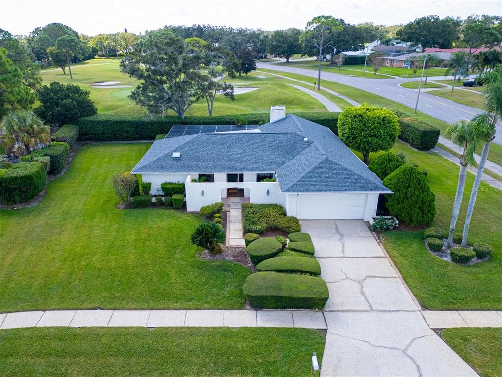 2869 GREEN MEADOW COURT CLEARWATER, FL 33761