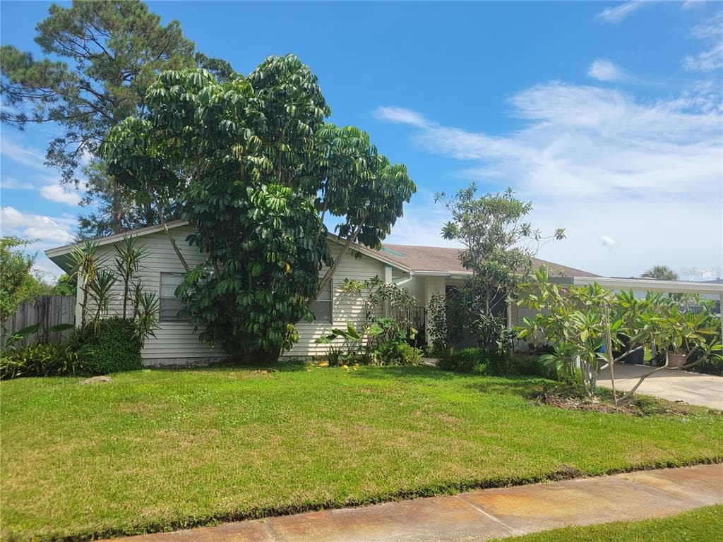 7107 HAZELHURST COURT TAMPA, FL 33615