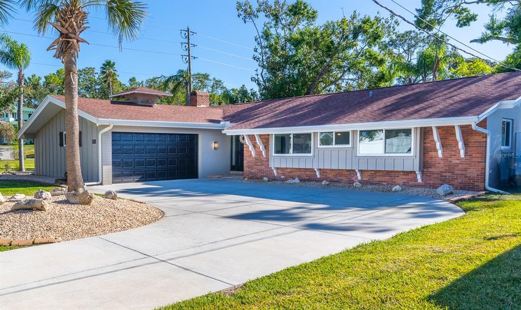 2096 CHURCH CREEK PT POINT LARGO, FL 33774