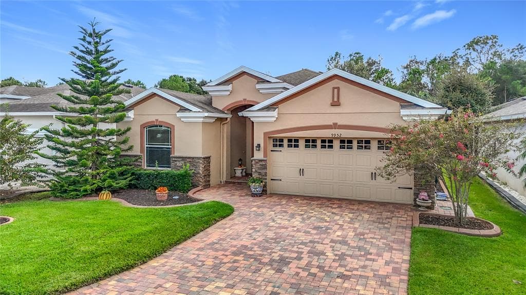 9952 GAP WEDGE DRIVE SAN ANTONIO, FL 33576