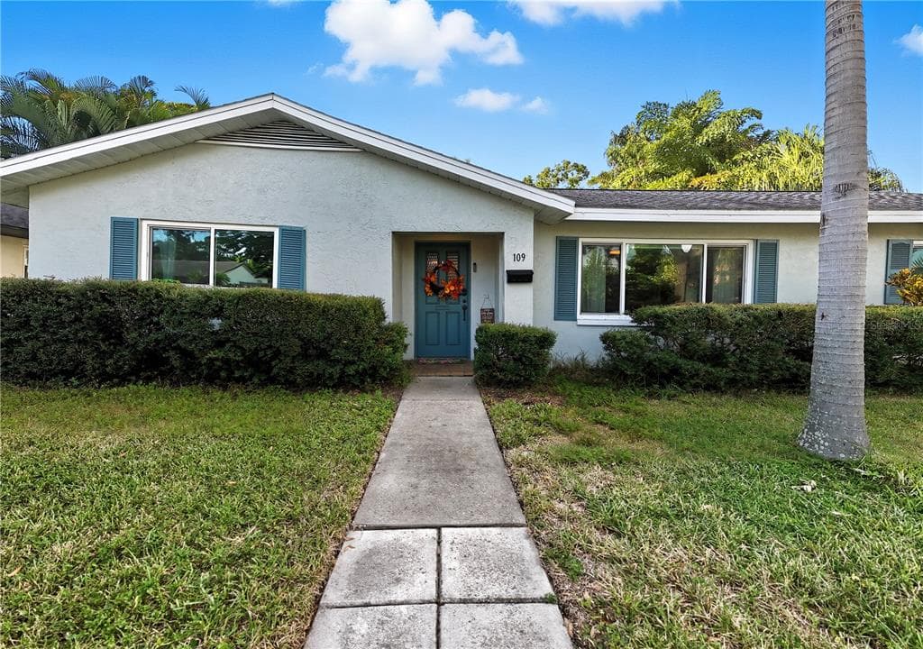 109 34TH AVENUE N ST PETERSBURG, FL 33704