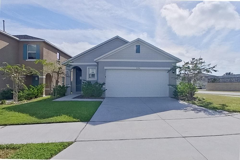 32204 EDSON AVENUE LEESBURG, FL 34748