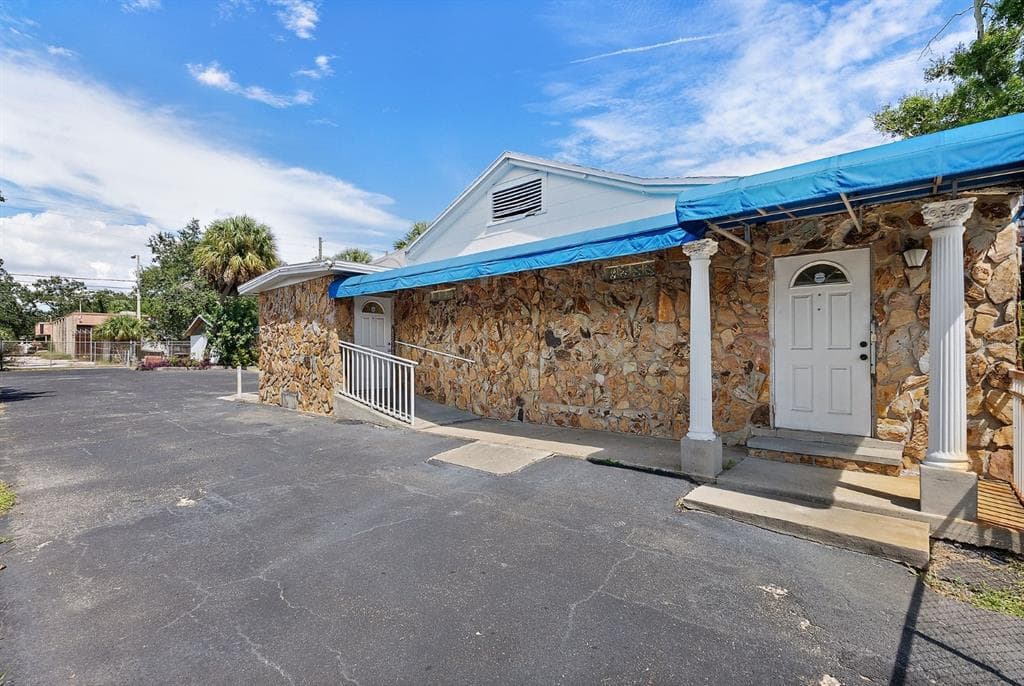 3425 22ND AVENUE S ST PETERSBURG, FL 33711