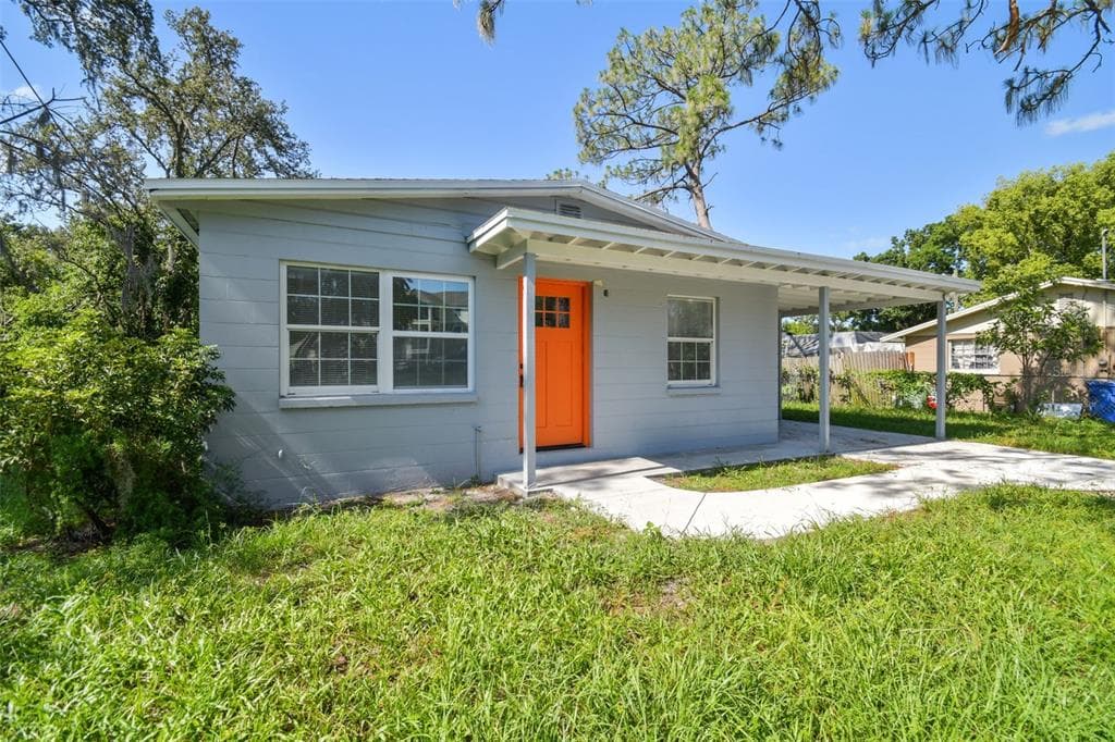 1407 E 122ND AVENUE TAMPA, FL 33612