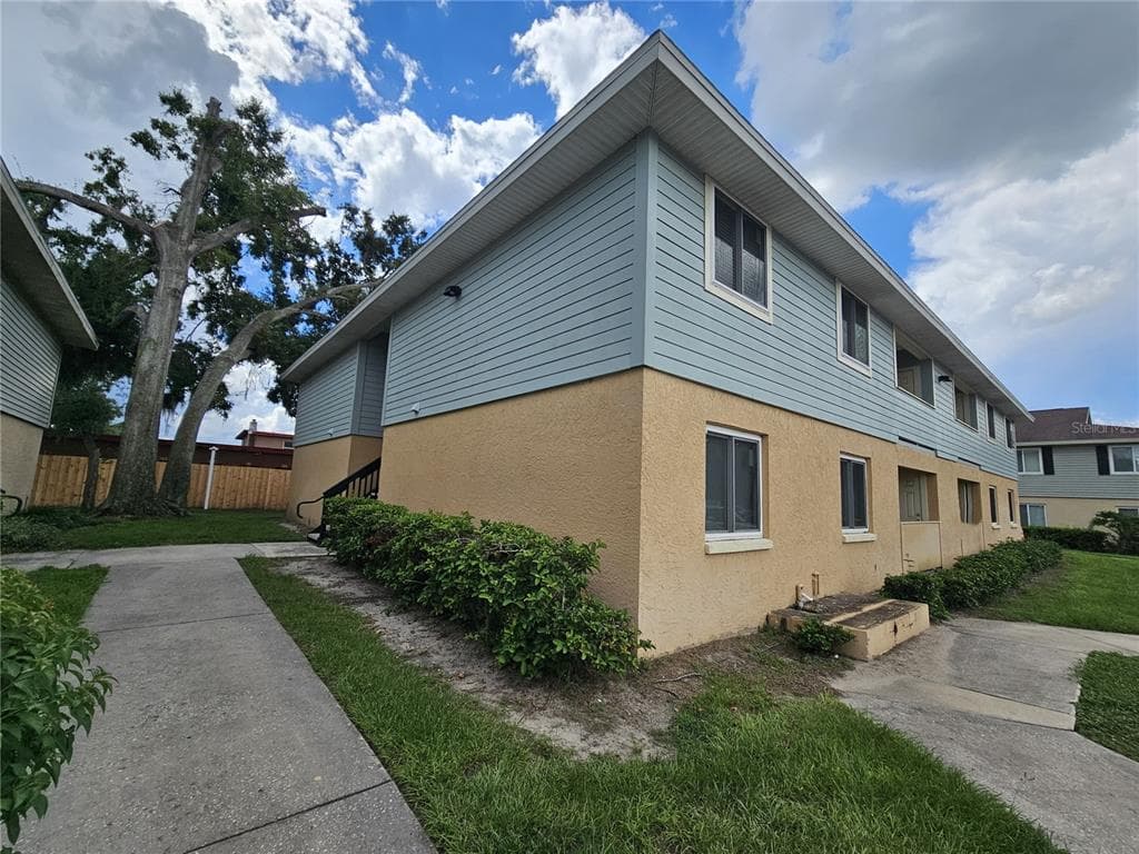 540 GOLDEN RAINTREE PLACE UNIT 540 BRANDON, FL 33510