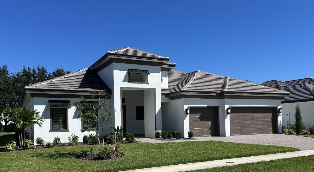180 JULIANA RIDGE WAY AUBURNDALE, FL 33823