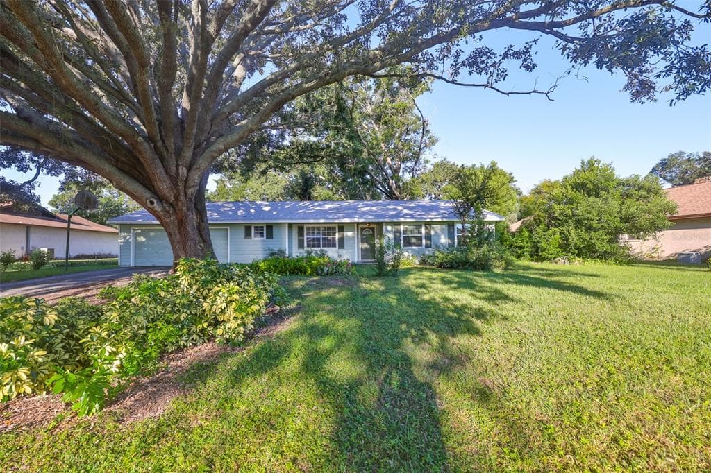 306 HOLLOWTREE DRIVE SEFFNER, FL 33584