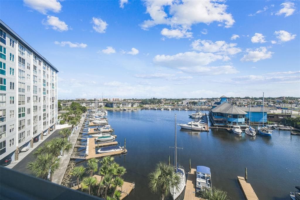 4939 FLORAMAR TERRACE UNIT 511 NEW PORT RICHEY, FL 34652
