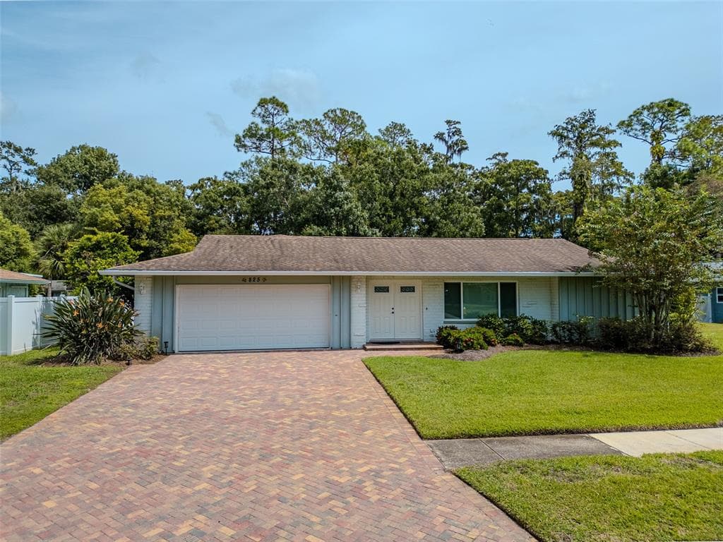 825 LEEWARD WAY PALM HARBOR, FL 34685