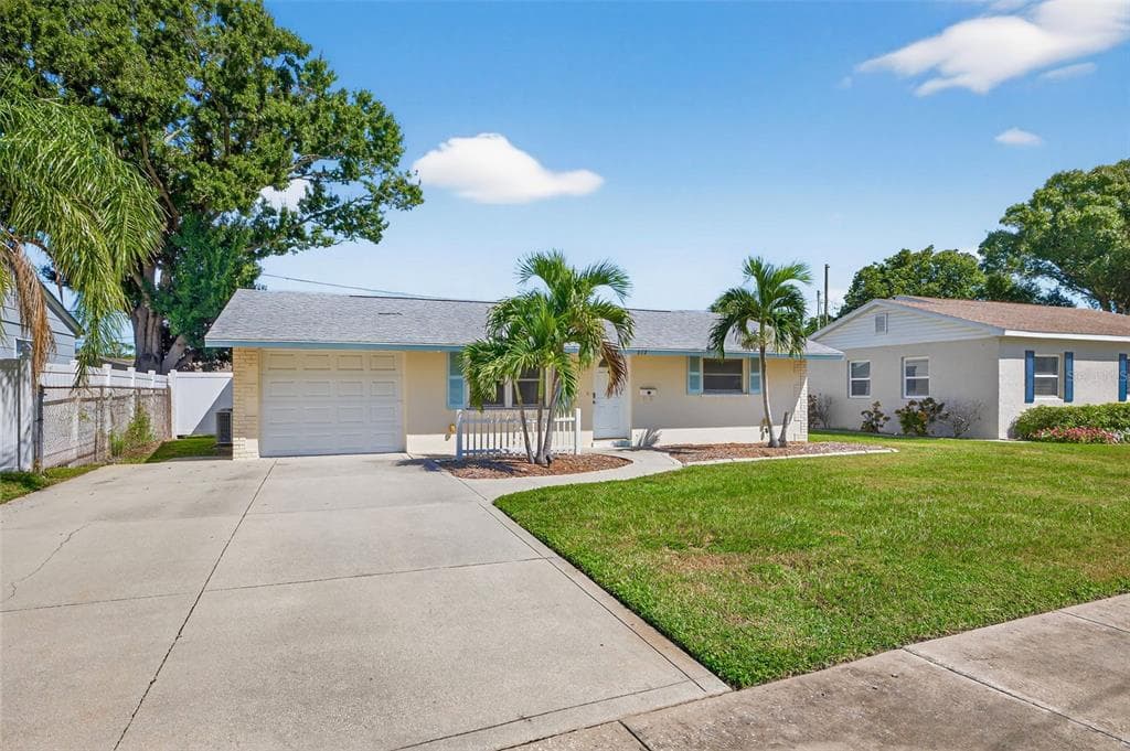 543 84TH AVENUE N ST PETERSBURG, FL 33702