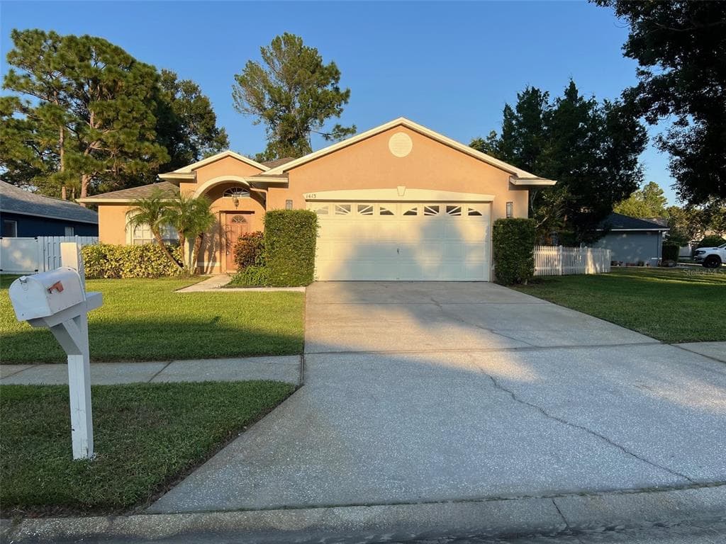 1413 WATERMILL CIRCLE TARPON SPRINGS, FL 34689