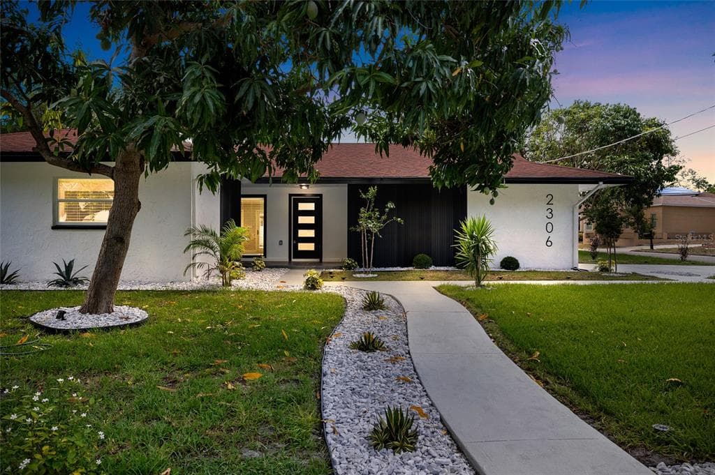 2306 S SAN JOSE CIRCLE TAMPA, FL 33629