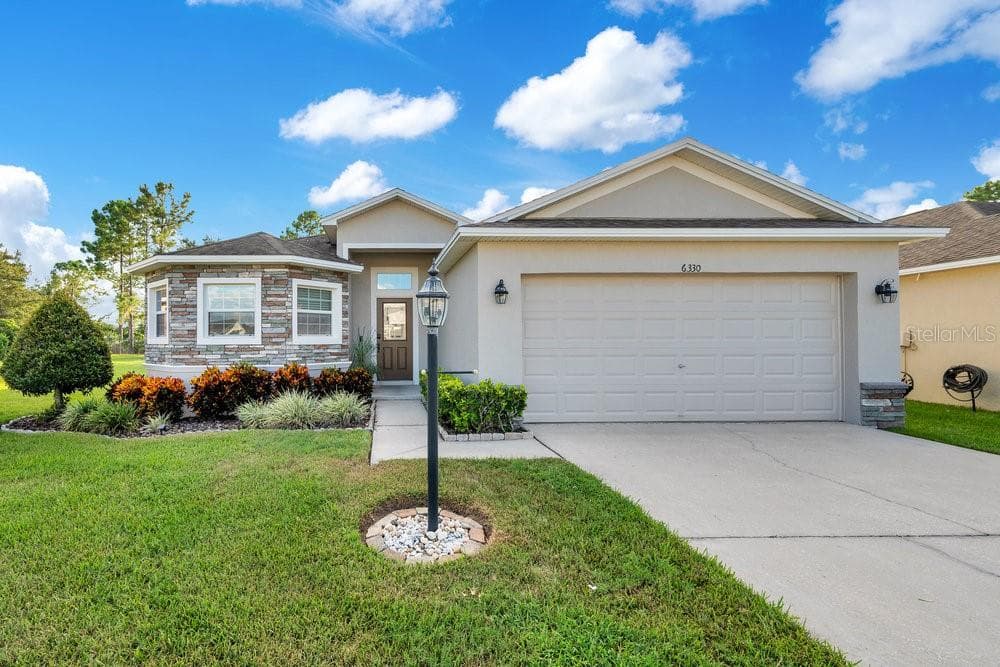 6330 SILVER LEAF LANE LAKELAND, FL 33813