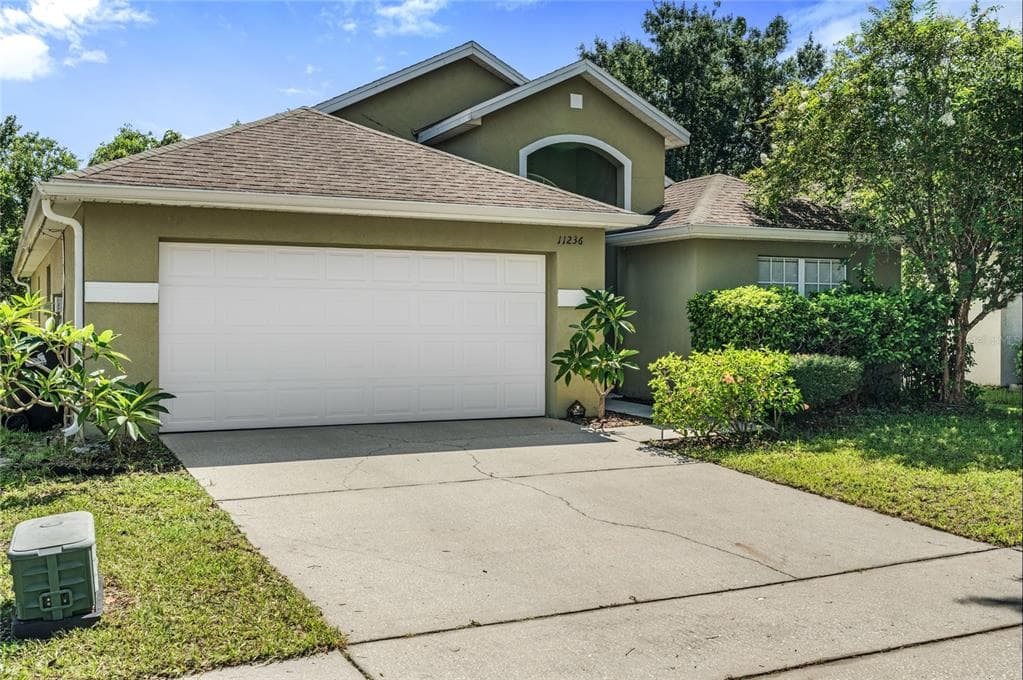 11236 ROUSE RUN CIRCLE ORLANDO, FL 32817