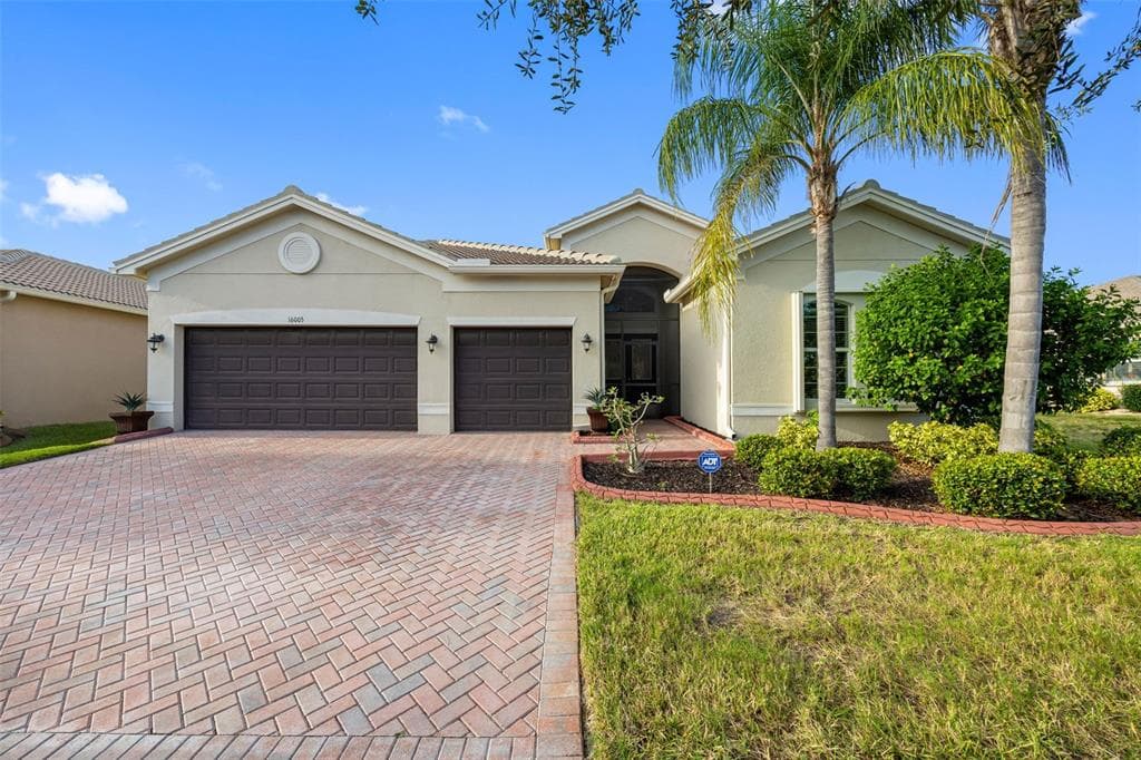 16005 CAPE CORAL DRIVE WIMAUMA, FL 33598