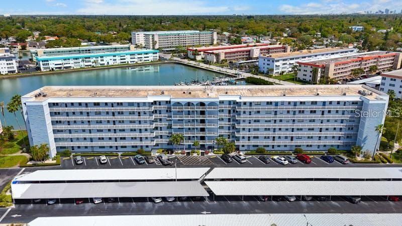 5925 SHORE BOULEVARD S UNIT 602 GULFPORT, FL 33707
