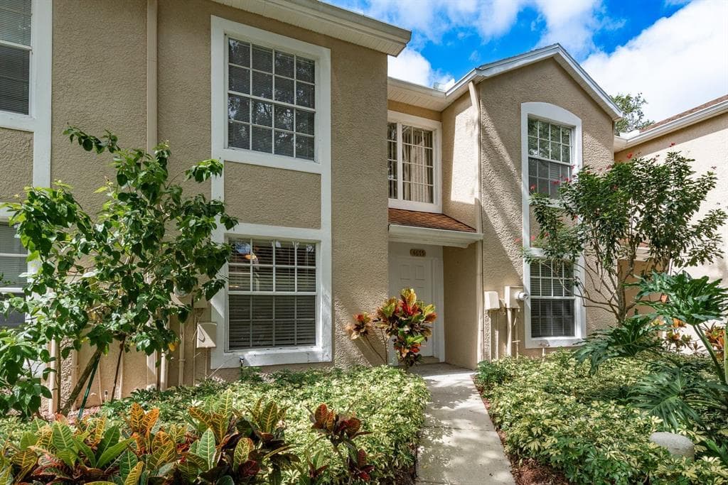 4675 TUDOR LANE PALM HARBOR, FL 34683