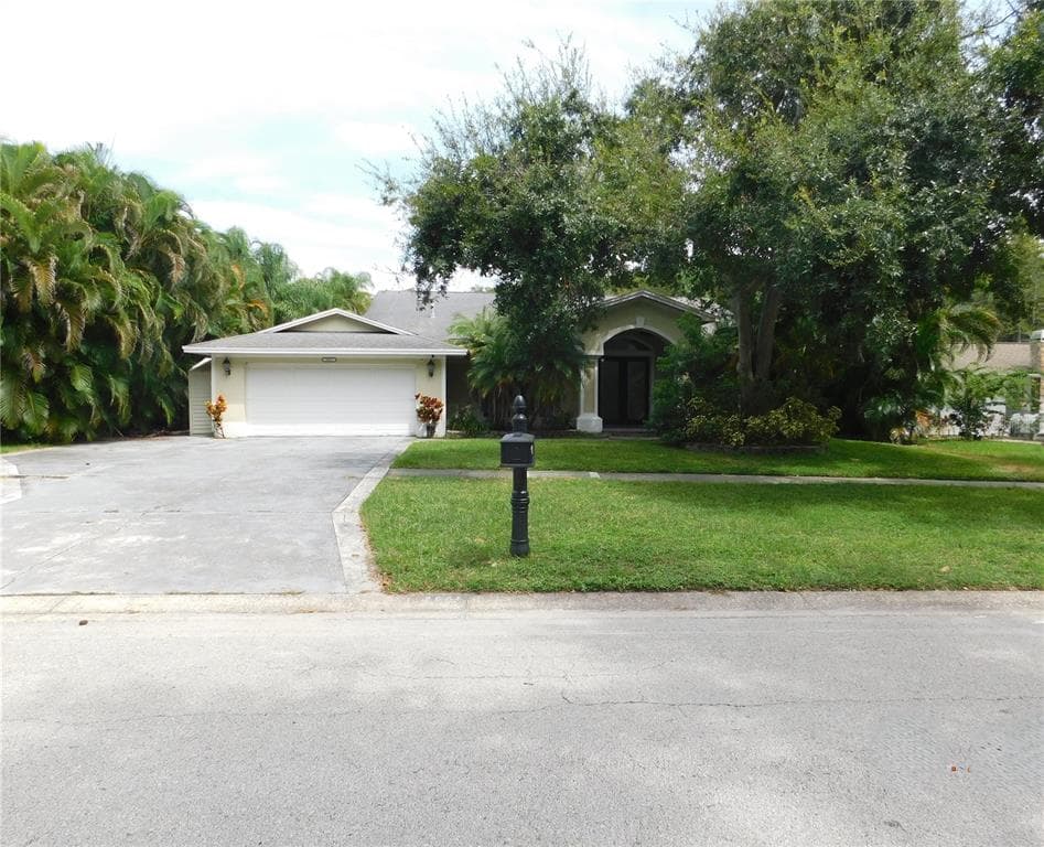 2661 WINDING WOOD DRIVE CLEARWATER, FL 33761