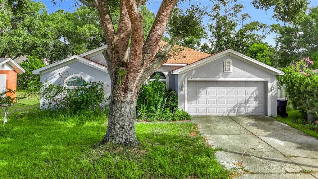 2517 WESTHIGH AVENUE TAMPA, FL 33614