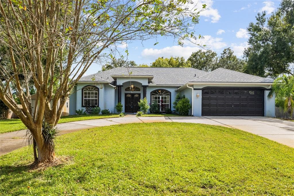 22946 BROWNWOOD COURT LAND O LAKES, FL 34639