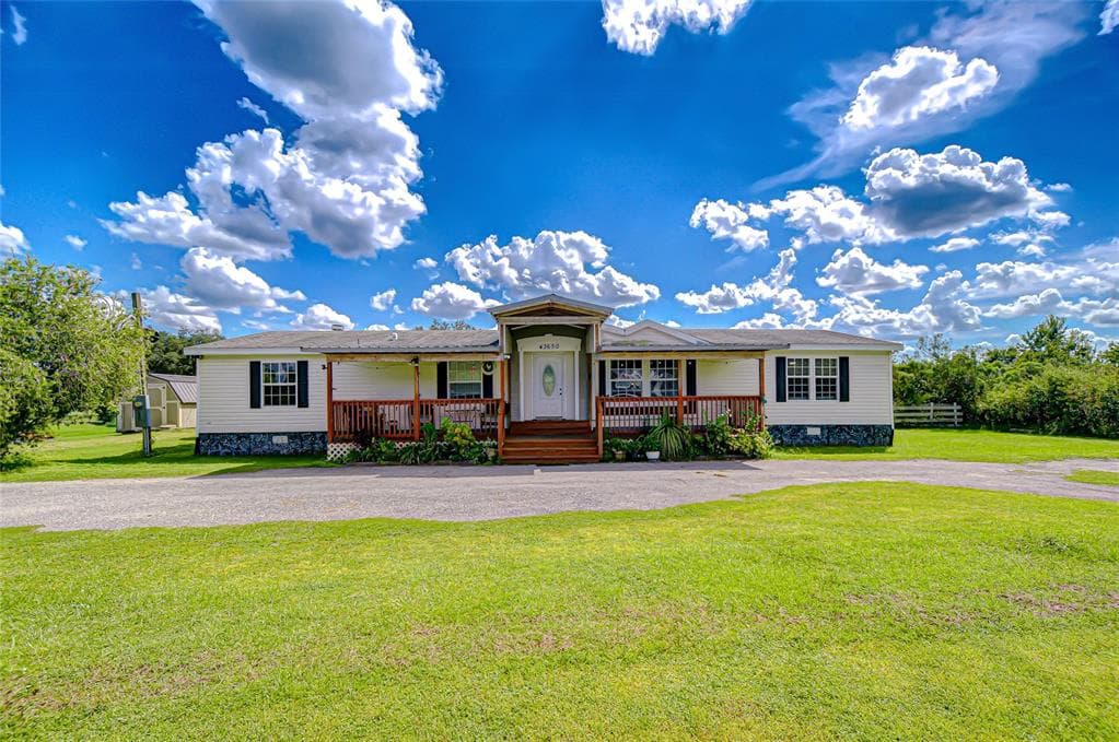 43650 COUNTY ROAD 54 E KATHLEEN, FL 33849