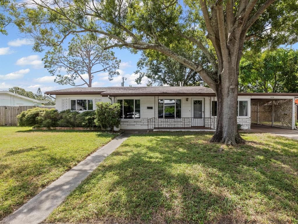 1038 53RD AVENUE N ST PETERSBURG, FL 33703