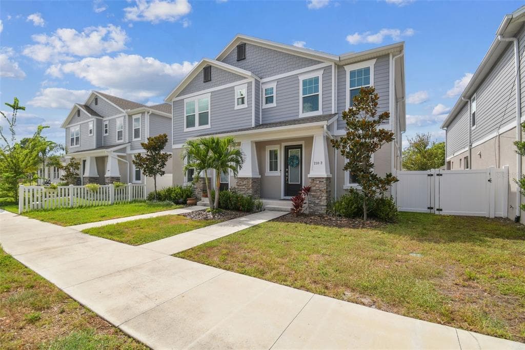 210 N ALBANY AVENUE UNIT 2 TAMPA, FL 33606