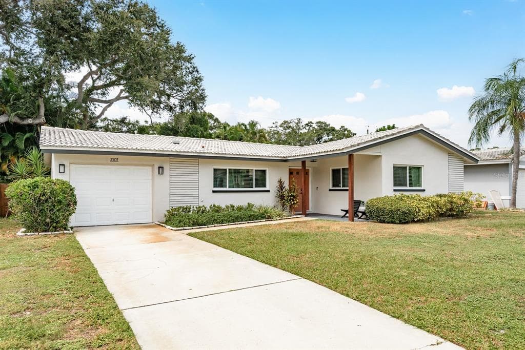2307 BLACK OAK LANE CLEARWATER, FL 33763