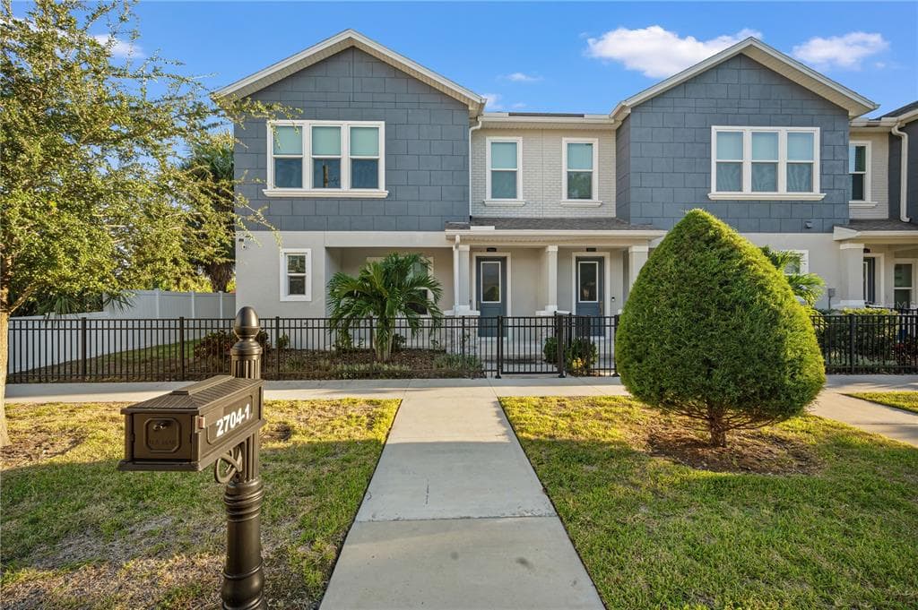 2704 W FIG STREET UNIT 1 TAMPA, FL 33609