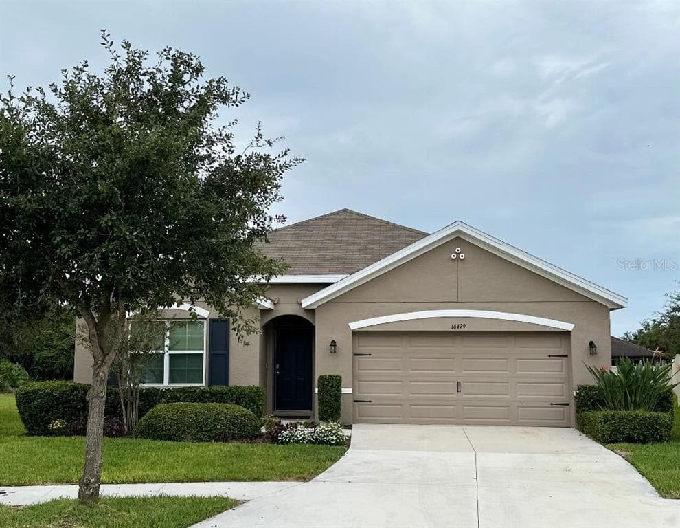 16429 LITTLE GARDEN DRIVE WIMAUMA, FL 33598