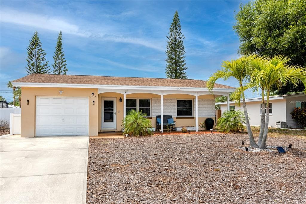 272 WERTZ DRIVE LARGO, FL 33771
