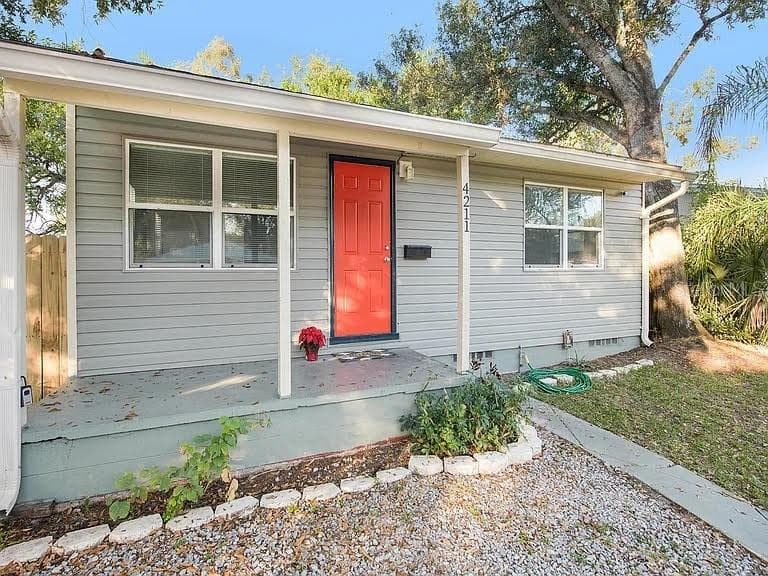 4211 12TH AVENUE S ST PETERSBURG, FL 33711