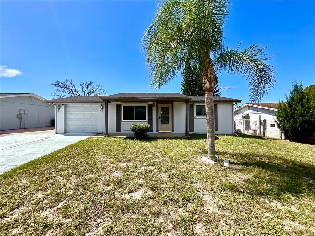 9715 GRAY FOX LANE PORT RICHEY, FL 34668