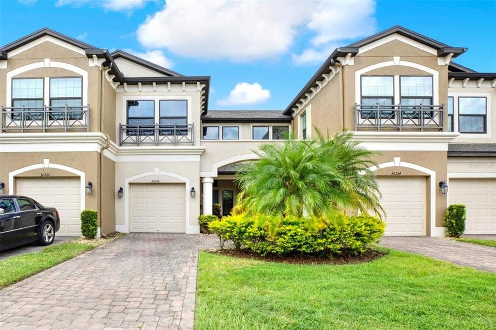 30256 SOUTHWELL LANE WESLEY CHAPEL, FL 33543