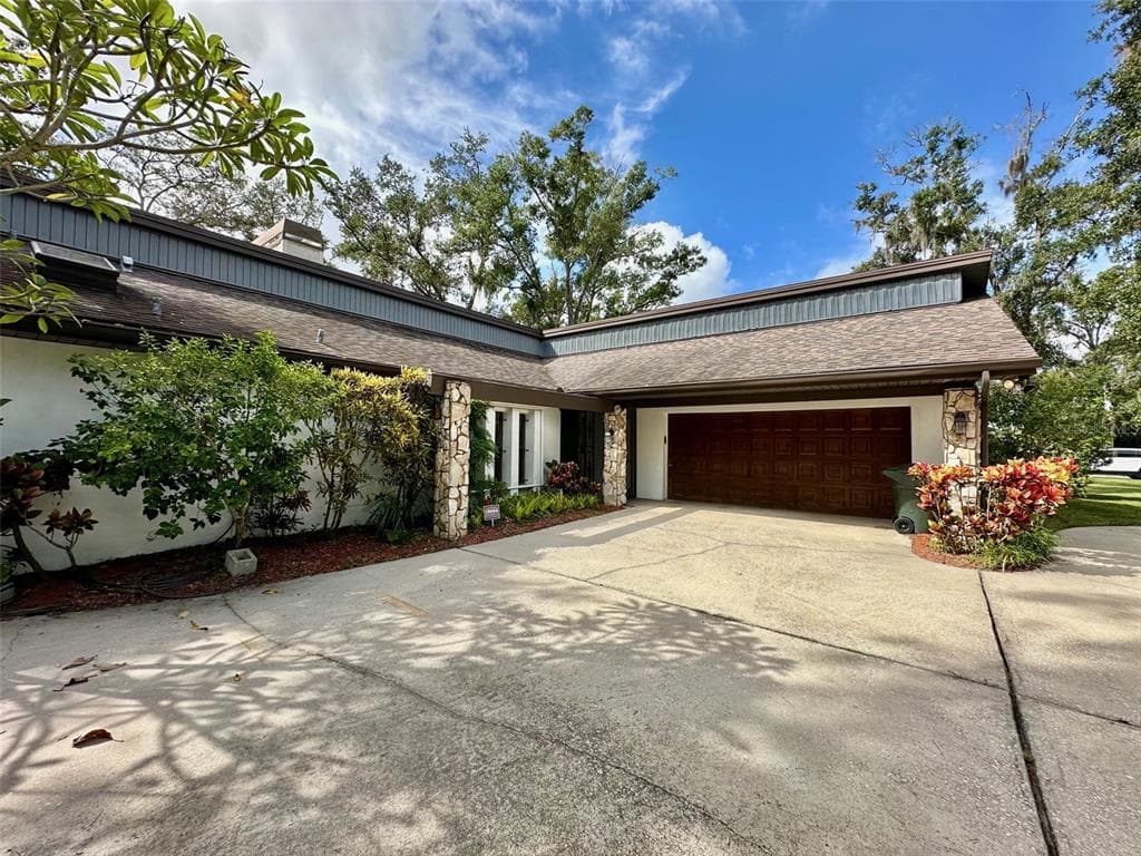 3015 TALL PINE DRIVE SAFETY HARBOR, FL 34695