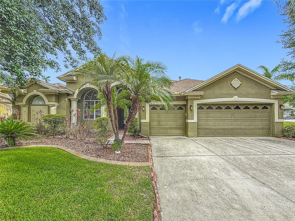 20626 LONGLEAF PINE AVENUE TAMPA, FL 33647