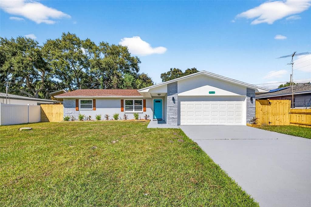 1486 CAROLYN LANE CLEARWATER, FL 33755
