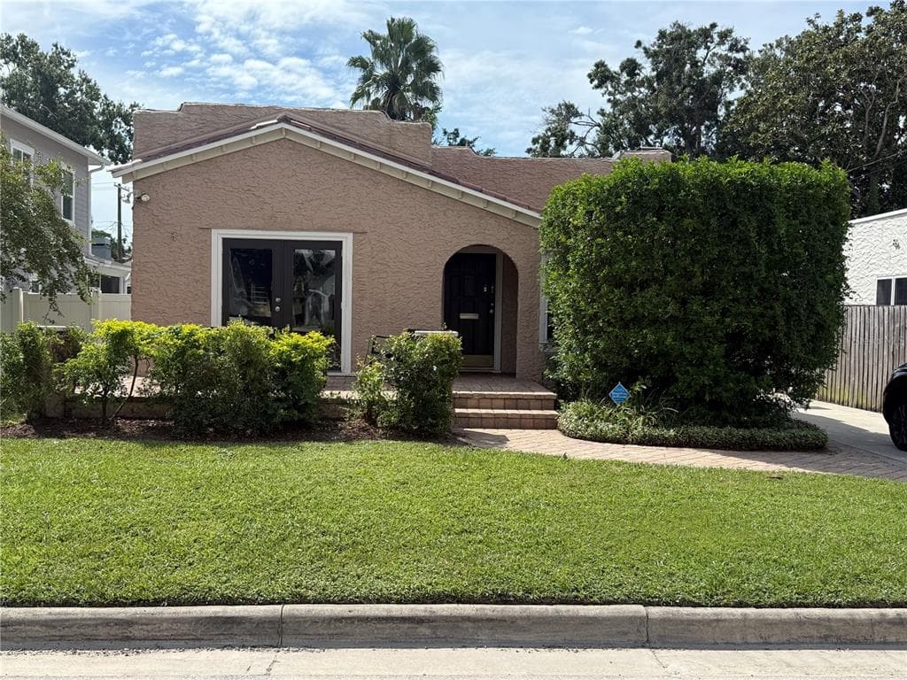 3308 W SAN JUAN STREET TAMPA, FL 33629