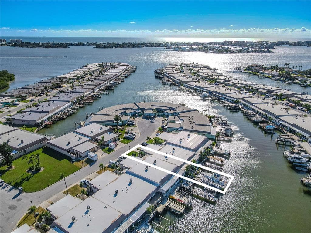 345 BOCA CIEGA POINT BOULEVARD ST PETERSBURG, FL 33708