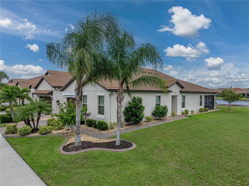 17026 CLEAR CORK DRIVE WIMAUMA, FL 33598