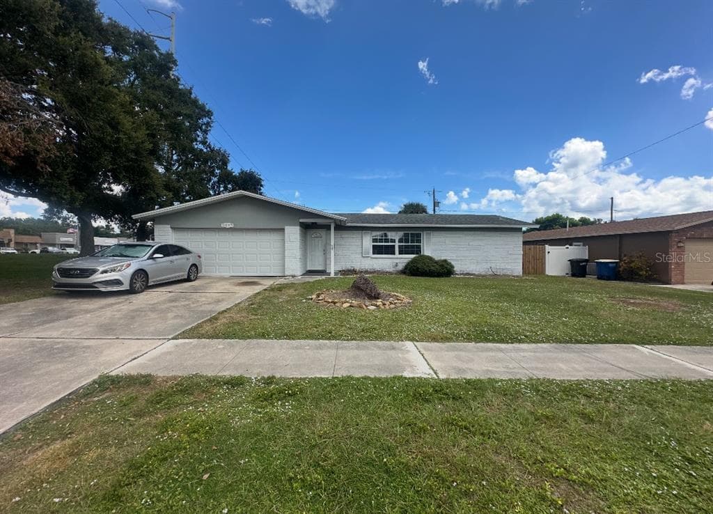1897 PRINCETON DRIVE CLEARWATER, FL 33765