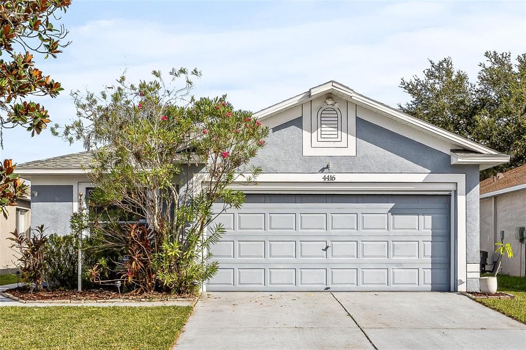 4416 COUNTRY HILLS BOULEVARD PLANT CITY, FL 33563