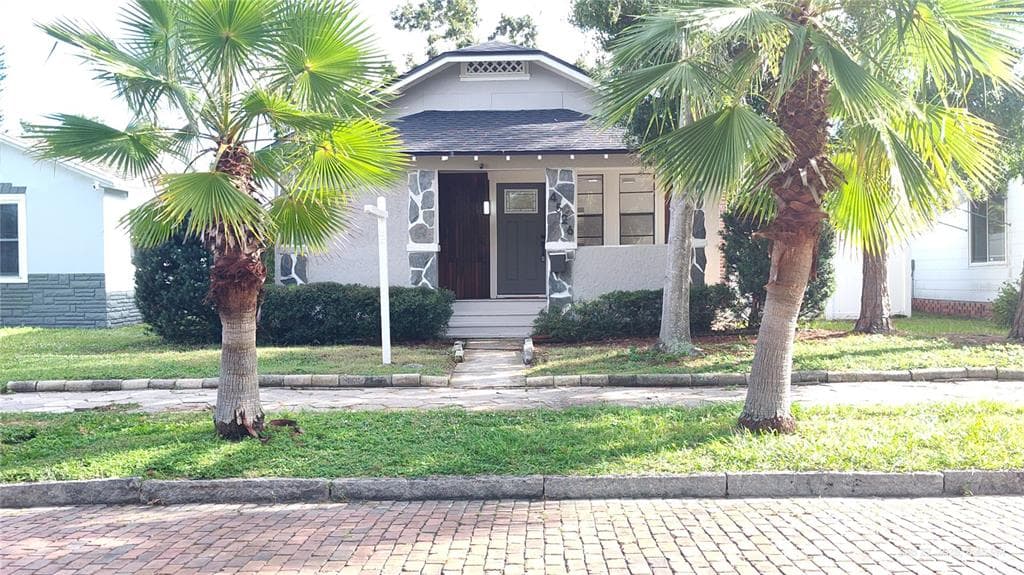 4526 BURLINGTON AVENUE N ST PETERSBURG, FL 33713