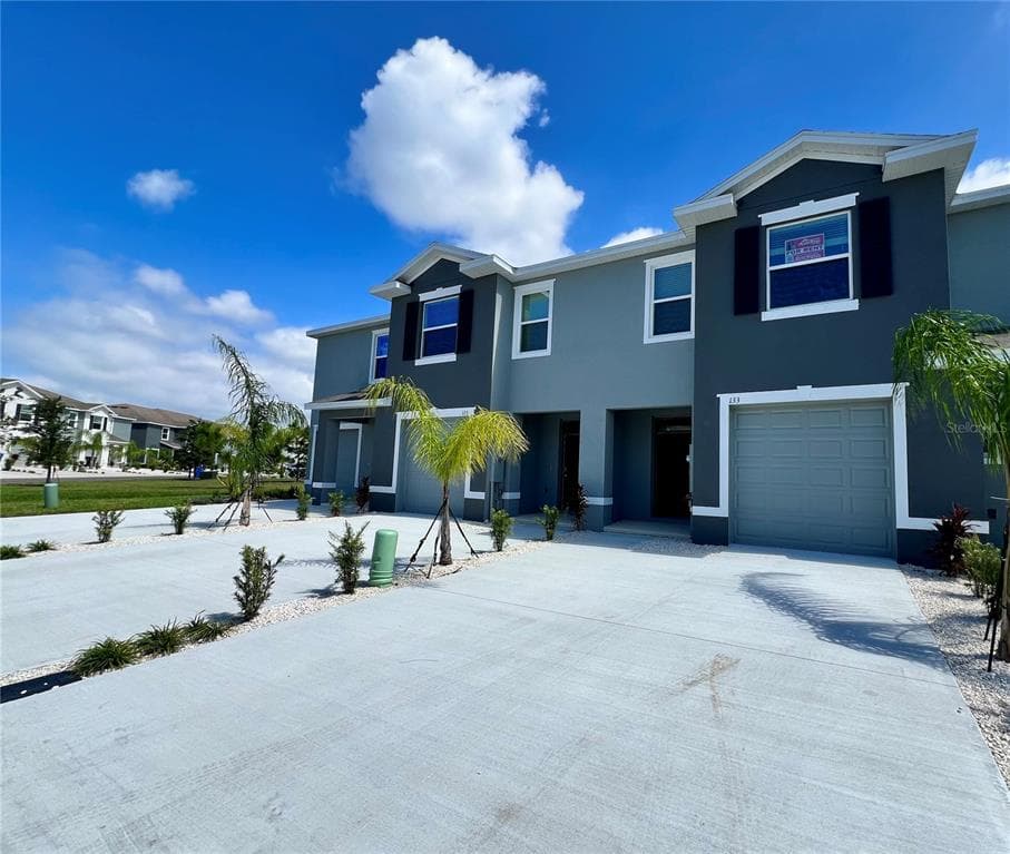 133 MANGROVE SHADE CIRCLE APOLLO BEACH, FL 33572