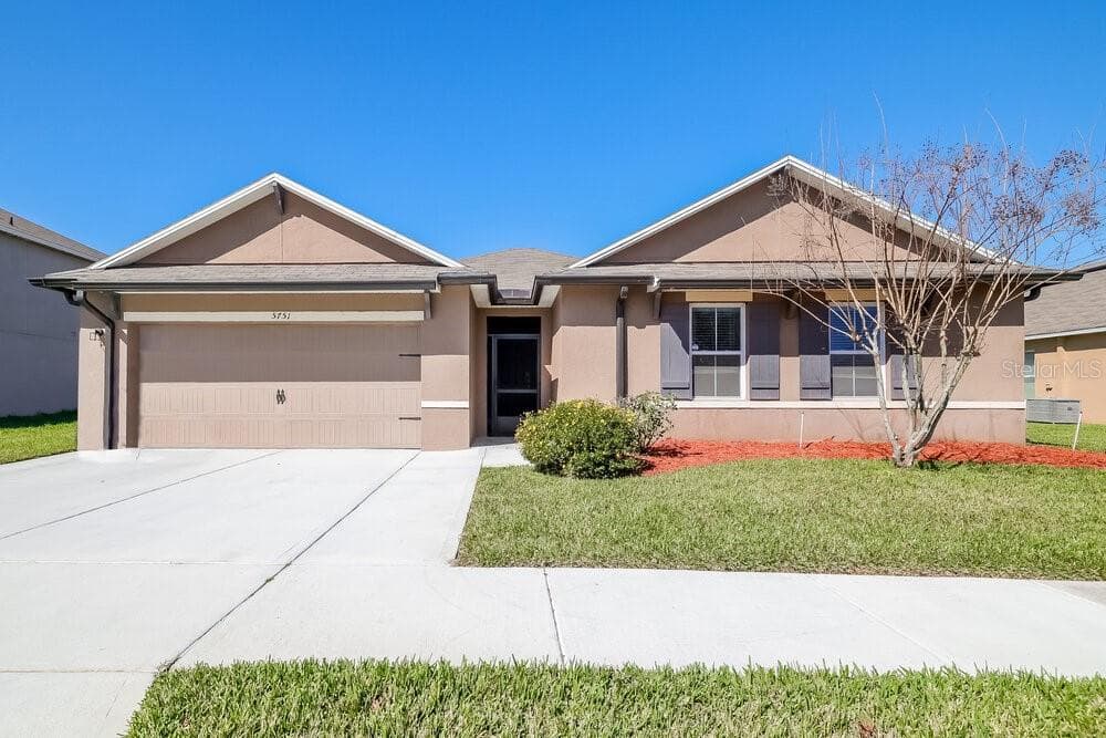 5751 MARSH LANDING DRIVE WINTER HAVEN, FL 33881
