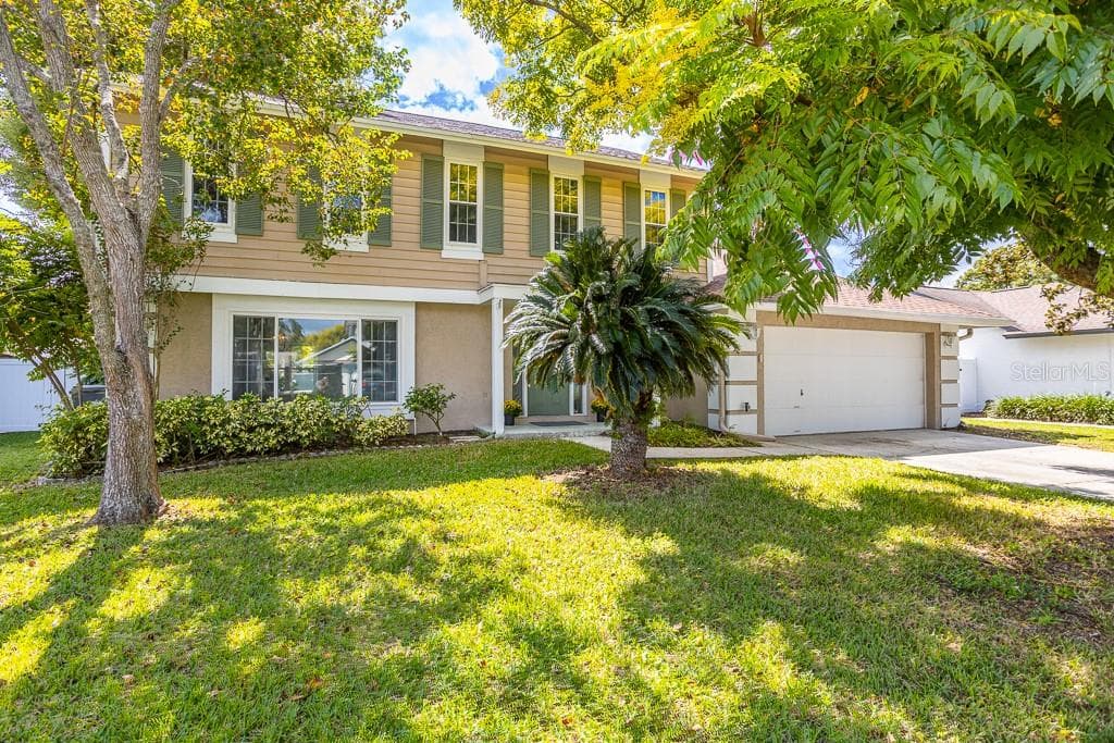 1623 SHADY LEAF DRIVE